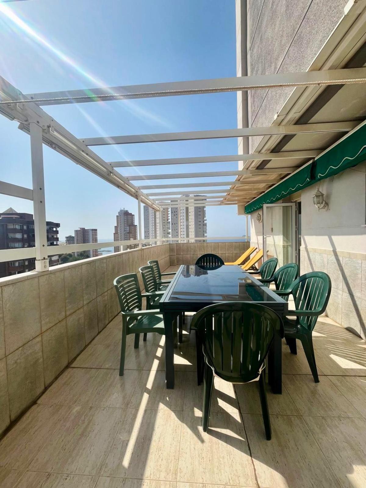 5 Minute Walk To The - Torres Residencial Miranda Appartement